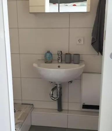 Hausboot Urlaub In Ostfriesland Auf Der Waterhome 1 보트호텔 Grossefehn