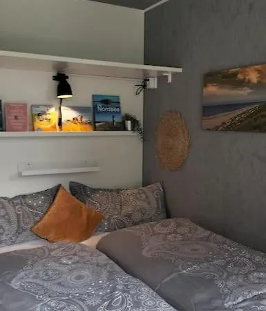 Hotel na wodzie Hausboot Urlaub In Ostfriesland Auf Der Waterhome 1 *