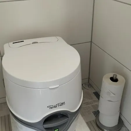 Hotel na wodzie Hausboot Urlaub In Ostfriesland Auf Der Waterhome 1 Grossefehn